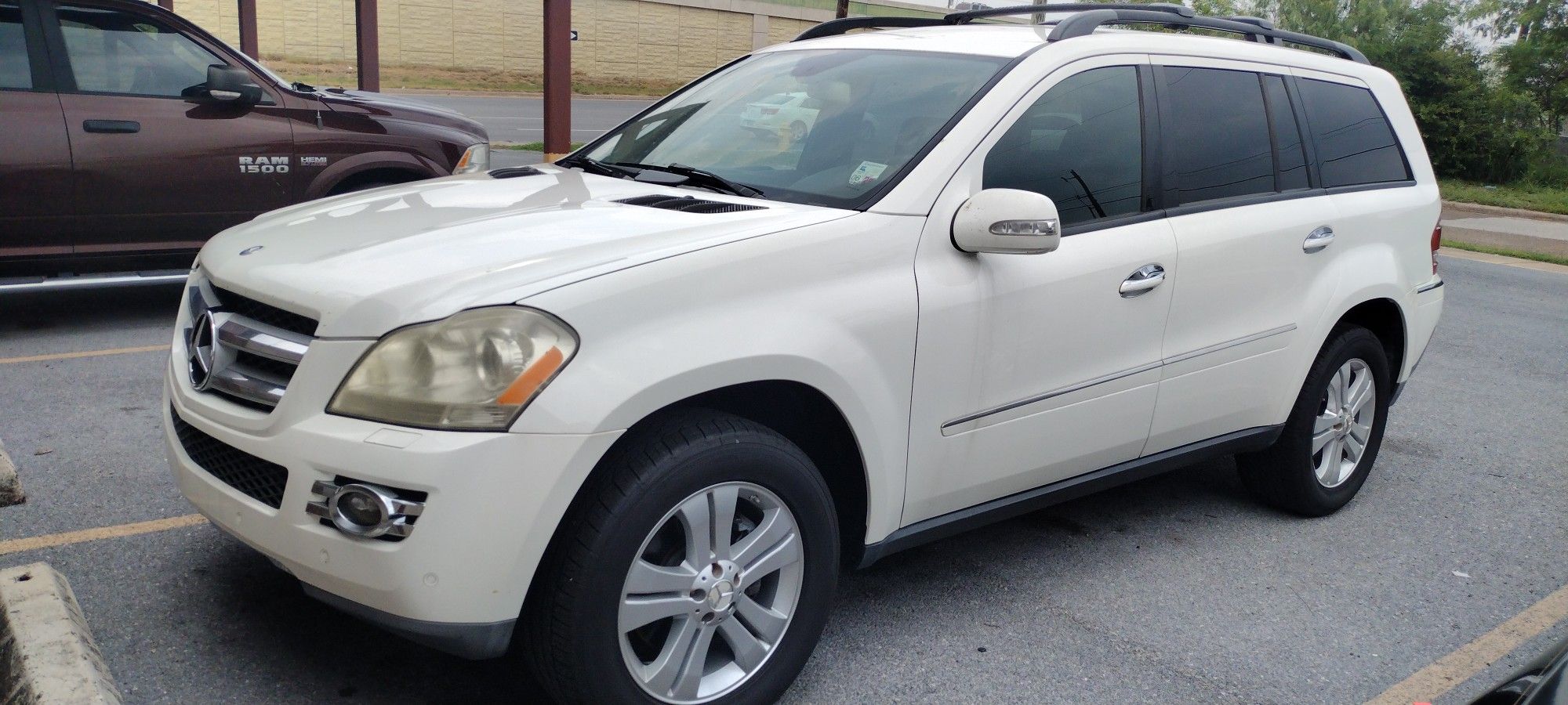 Mercedes Benz ML450 V8