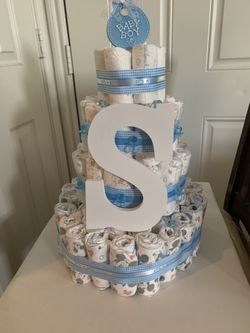 Diaper cake