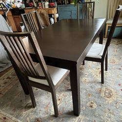 Ikea Bjursta Extendable Dining Table w/ 4 Chairs