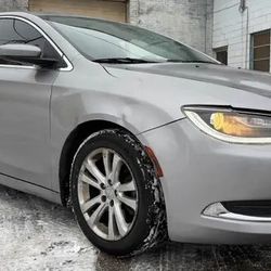 2017 Chrysler 200