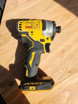 DeWalt DCF809 1/4" Impact Driver