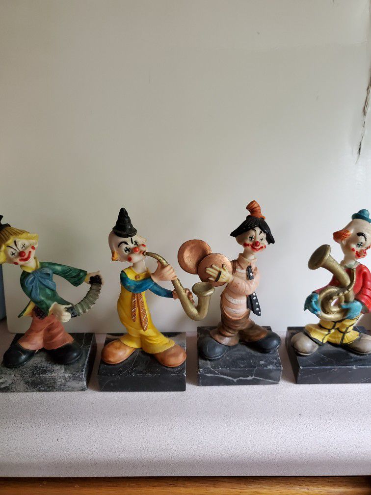 Italian Art Clown Figurines