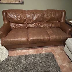 Free Henredon Leather Couch