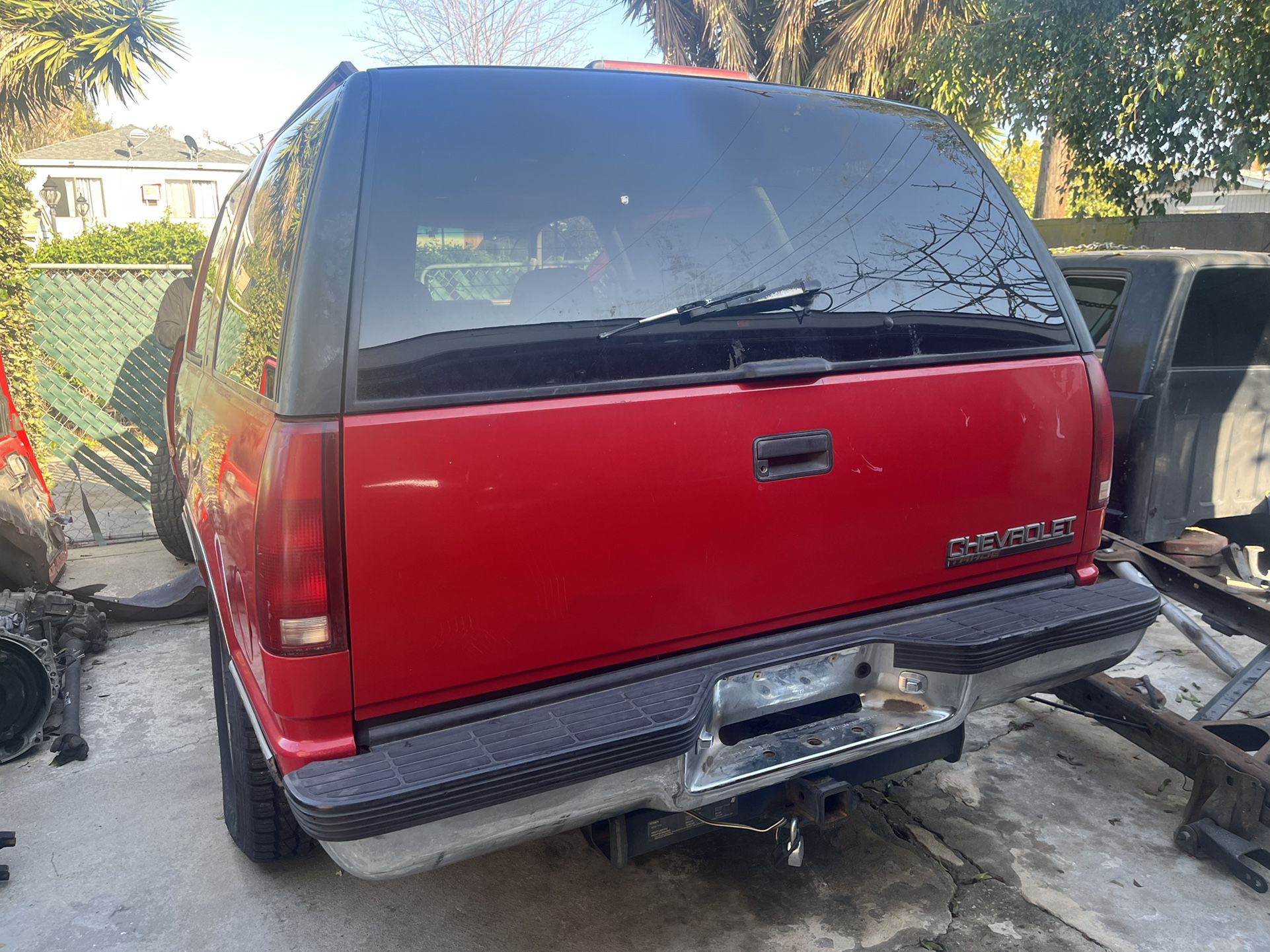 Chevy Tahoe Tailgate OBS Parts 