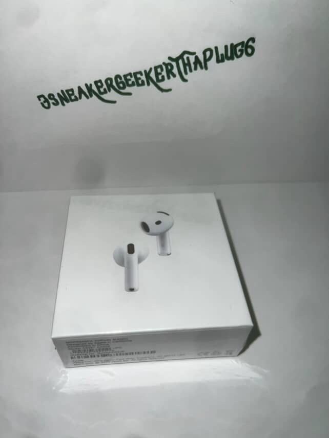 AIR POD 4 (BRAND NEW)