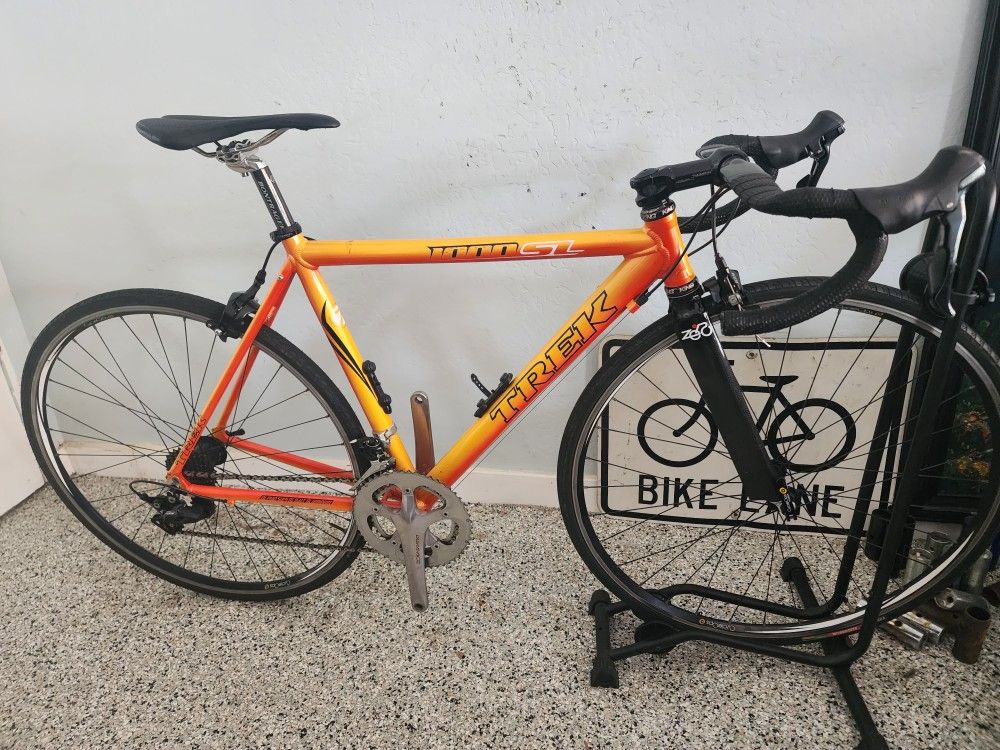 🔥🚲🔥Trek 1000 Road Bike(52cm)upgraded 🔥🚲🔥