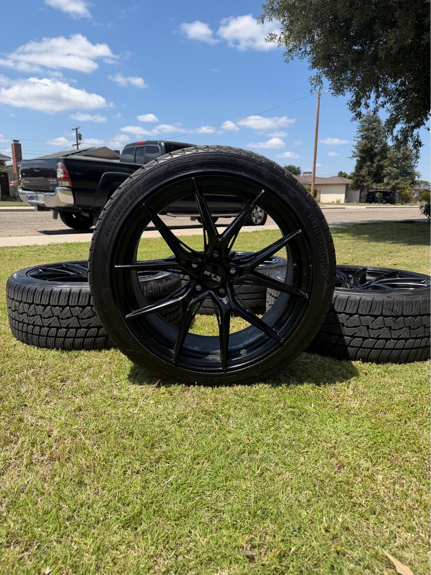 19in black rims 5 lugs with tires