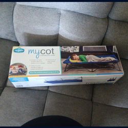 Mycot Portable Toddler Bed 