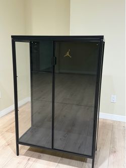 Jordan shoe rack