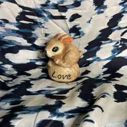 Small Rabbit 