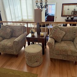 2 Accent Arm Chairs Plus Matching Ottoman and Matching Pillows