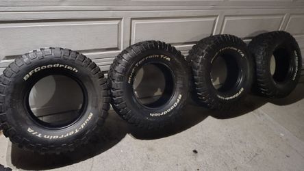 Set de llantas todo terreno bfgoodrich all Terrain KM2LT35x12.50 r/15