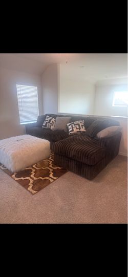 Sectional Set