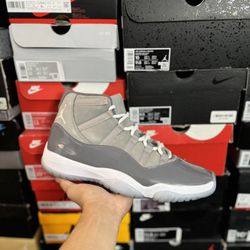 2021 Jordan Cool Grey 11s size 12 VNDS