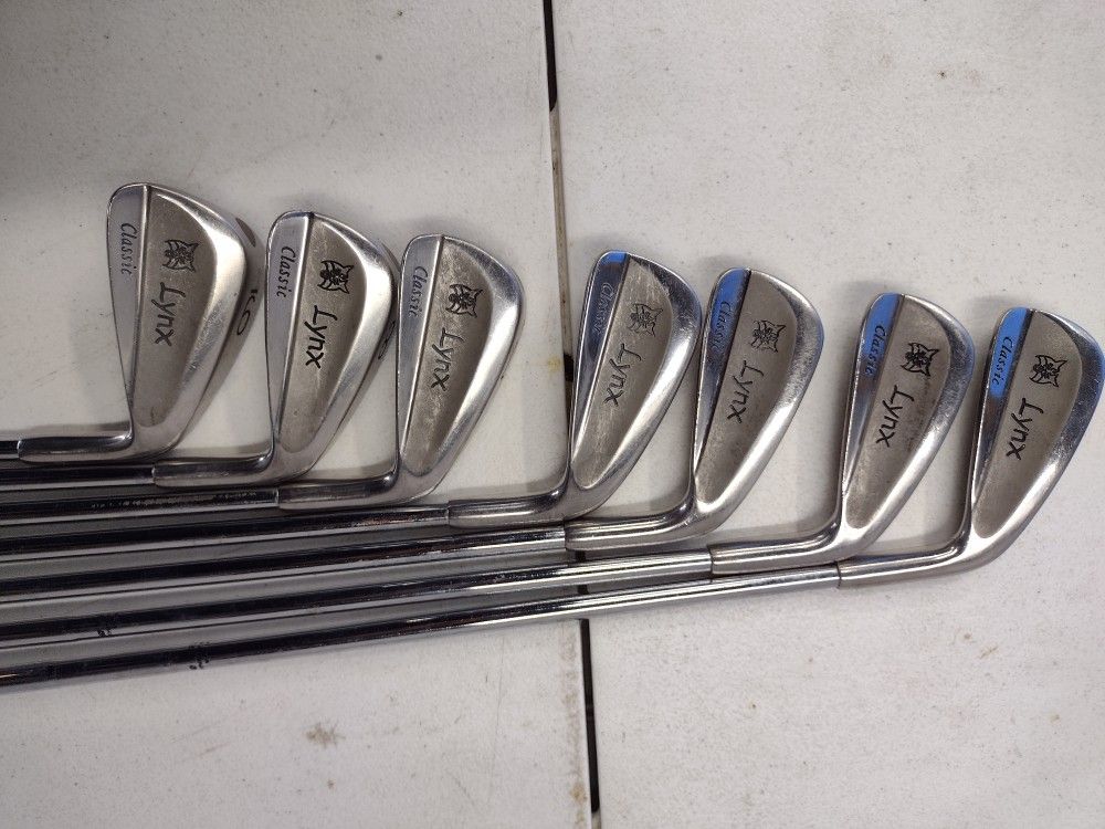 Set Of Lynx Golf Irons
