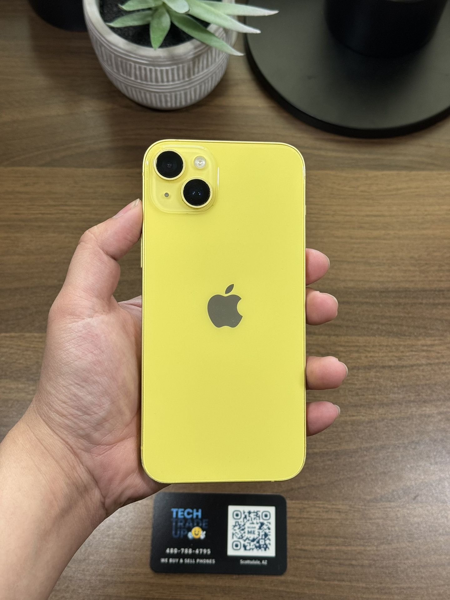 iPhone 14 Plus 128Gb Yellow 💛 Unlocked iPhone 14 Plus 128Gb Yellow 💛 Unlocked