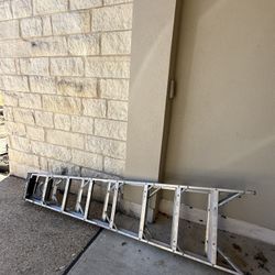 Heavy Duty 8-Foot Husky Aluminum Extension Ladder