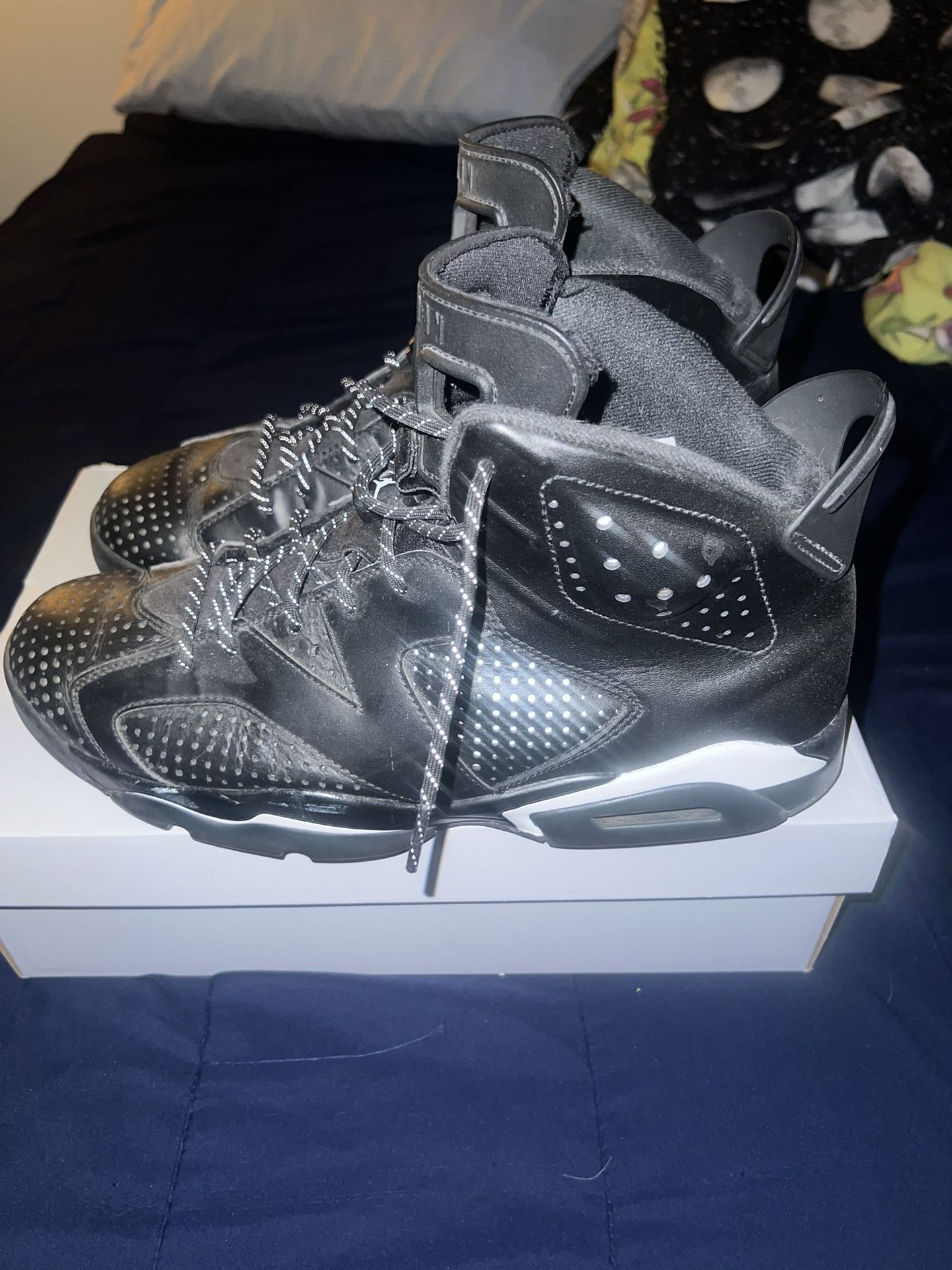 Black Cat Retro 6s Size 11.5