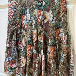 Floral Women's Skirt Size 6 
