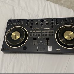 Dj Board 
