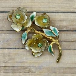 Vintage Austria Gold Tone Flower Pin Brooch