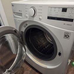 LG Washer Front Loader WM3400CW