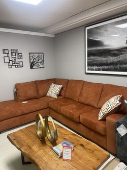 Spice 2-Piece Sectional with LAF Chaise 