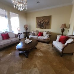Moving sale- 6 Pieces Living Room Set, Excellent Condition! 