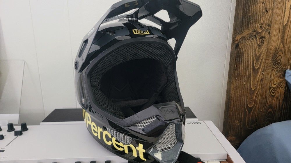 100% Status MTB Full Face Helmet