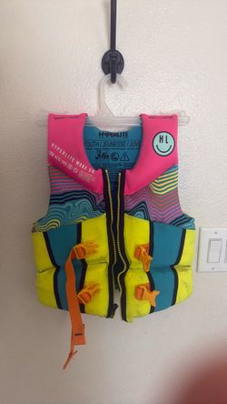 Hyperlite Wake Co. Youth Life Vest