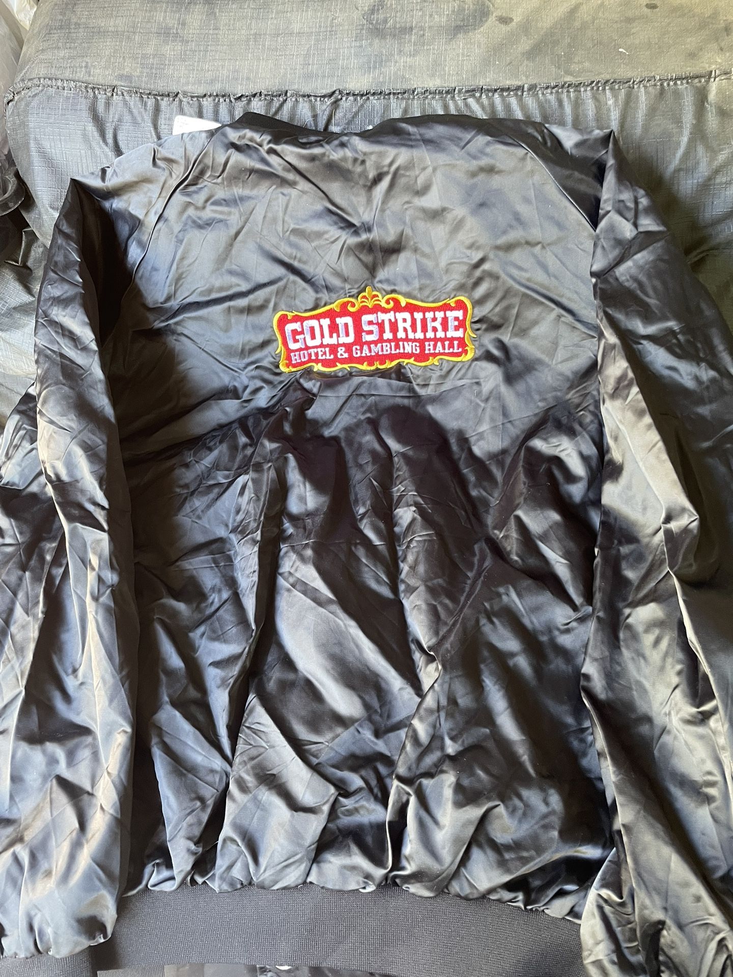 2xl Gold Strike Casino Jacket Black