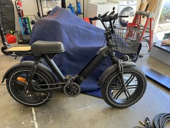 Himiway Long Range Moped-Style Electric Bike Escape Pro for Sale