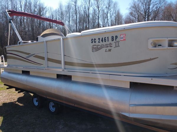 2003 crest 22ft