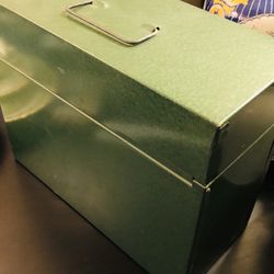 Vintage Very Nice Kept Original Green Color Bread Box 