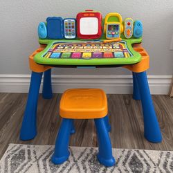 Vtec Touch And Learn Activity Desk With Black Board