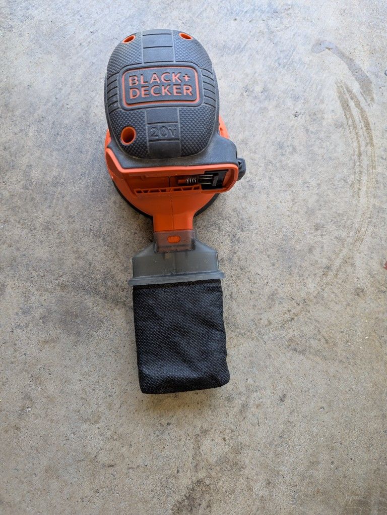 Black+Decker 20V MAX Cordless 5 in. Random Orbit Sander Kit (Battery & Charger)