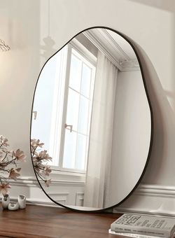 ✨ Modern Wavy Vanity Mirrors - selling three of them✨