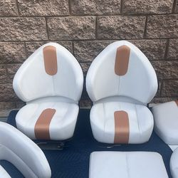 Boat interior  bombardier