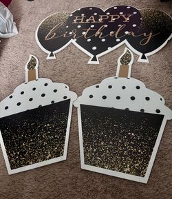 Happy birthday decor (8 pieces total)