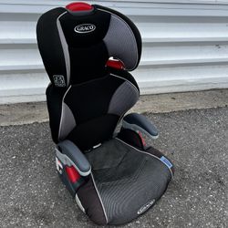 Graco Adjustable Height Double Cup Holder Kid’s Car Booster Seat!