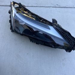2023 2024 2025 Lexus RZ450h headlight right side
