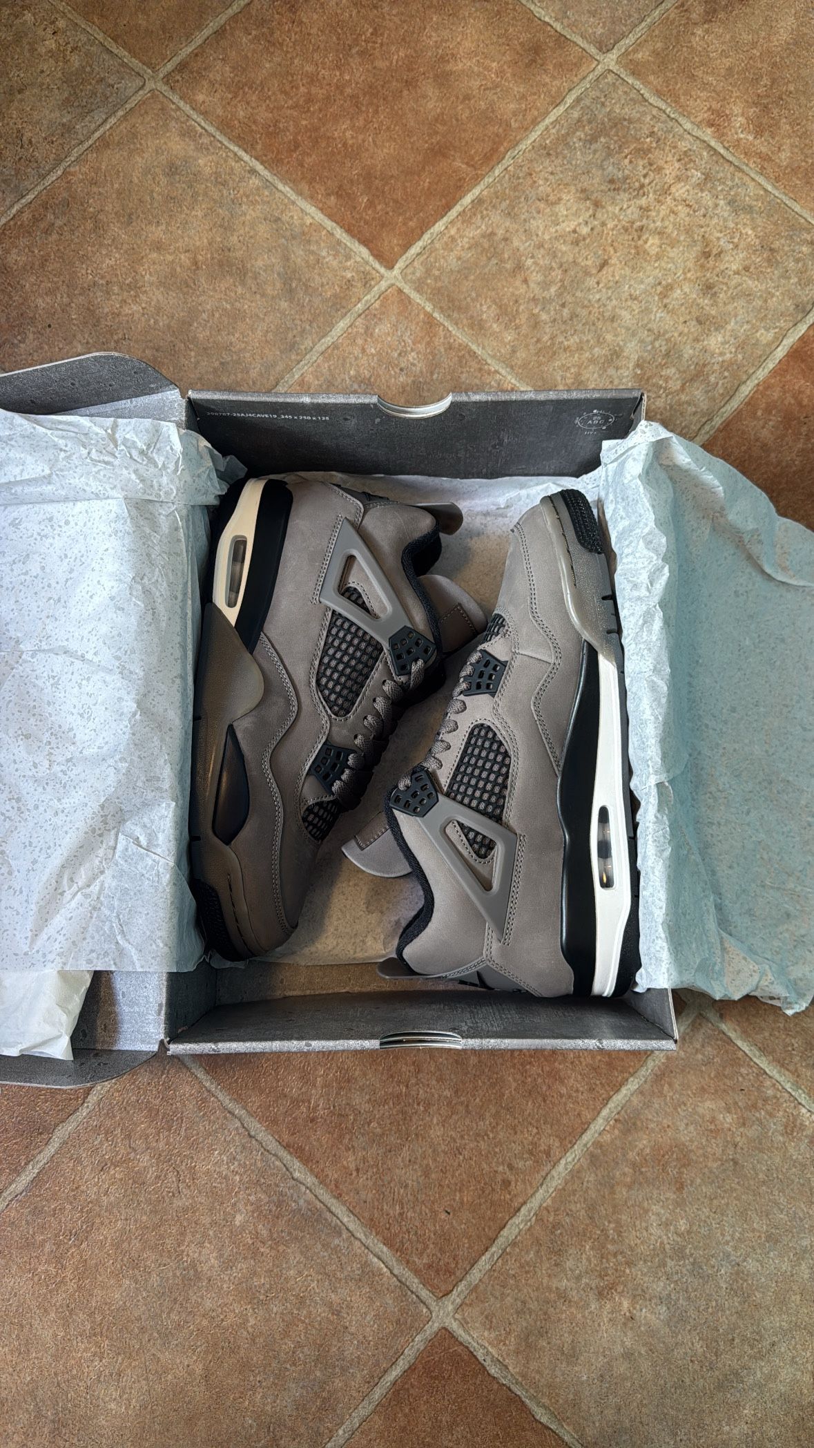 Jordan 4 Cave Stone Grey Size 9.5 Men Brand New 