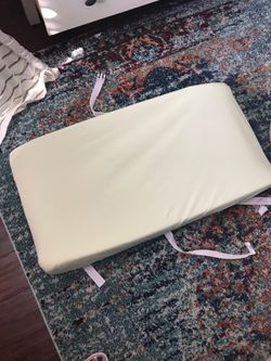 Changing pad with cover