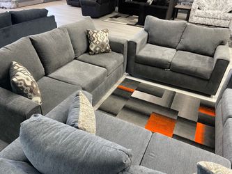 GRAY SOFA LOVESEAT SET
