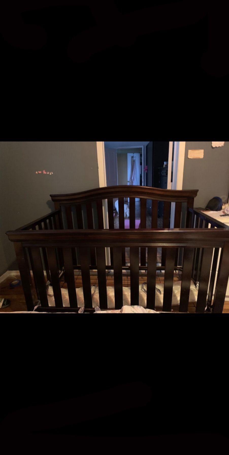 Baby crib
