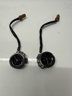 2003-2006 Infiniti 35 OEM Front Door Tweeters