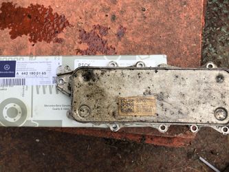 Mercedes Benz sprinter oil cooler part#A6421800165