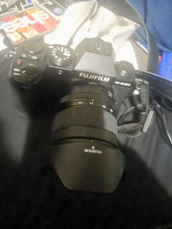 Fujifilm X-S20 Mirrorless Camera with 16-50mm Lens