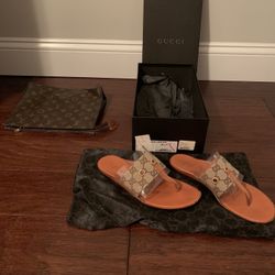 Authentic Gucci Sandals (6.5) Authentic Louis Vuitton Make Up Bag for Sale  in Smithtown, NY - OfferUp