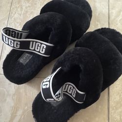 Fluff Yeah Ugg Slide Sandals BLACK size 9
